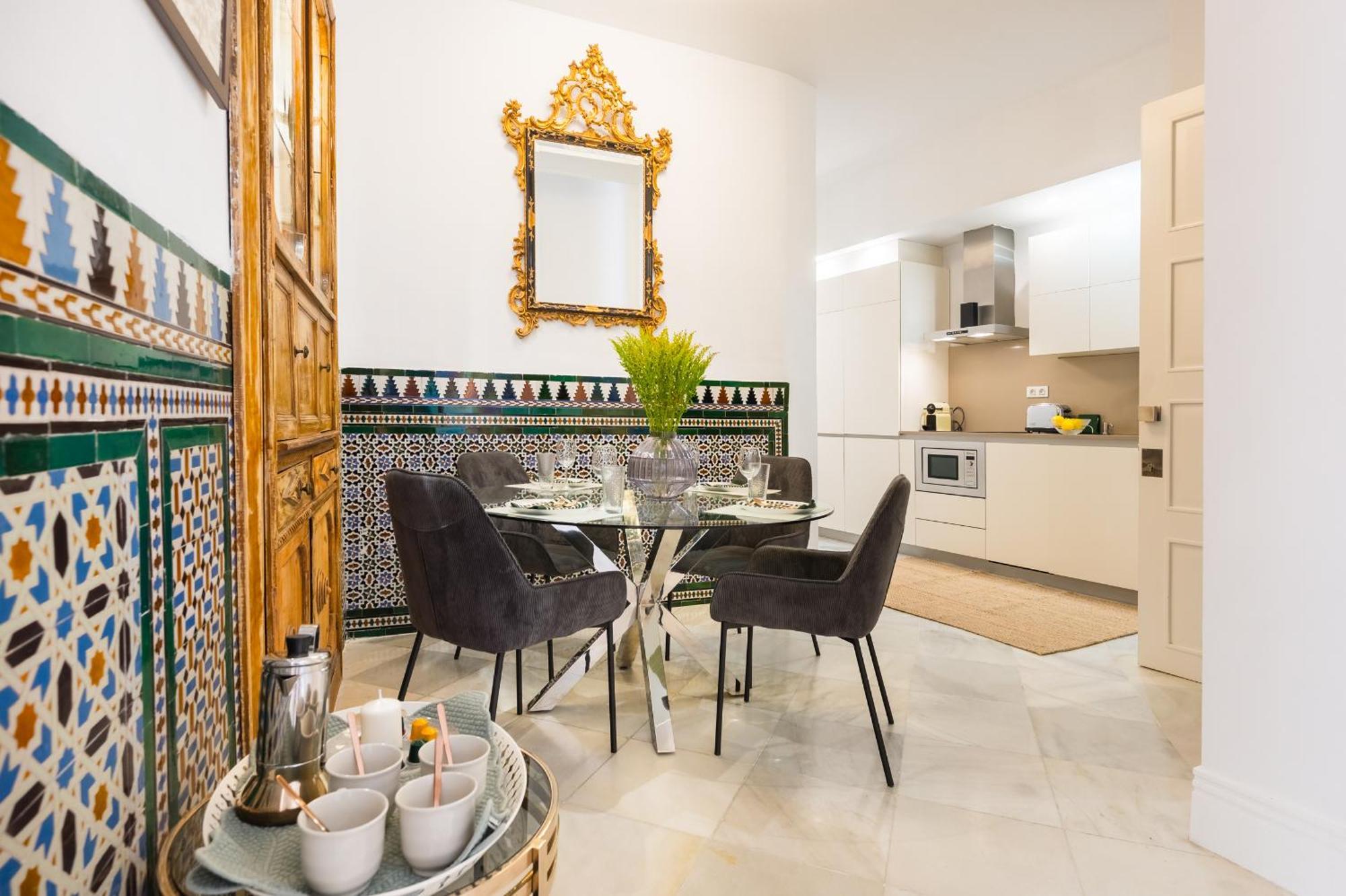 Premium Aft Magdalena Apartment Севиля Екстериор снимка