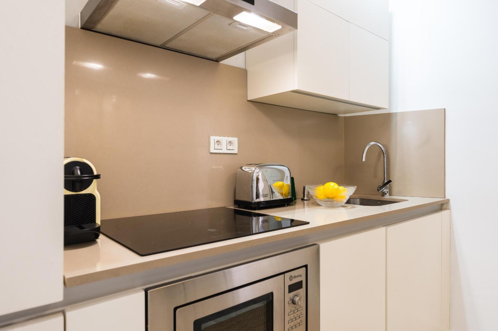 Premium Aft Magdalena Apartment Севиля Екстериор снимка
