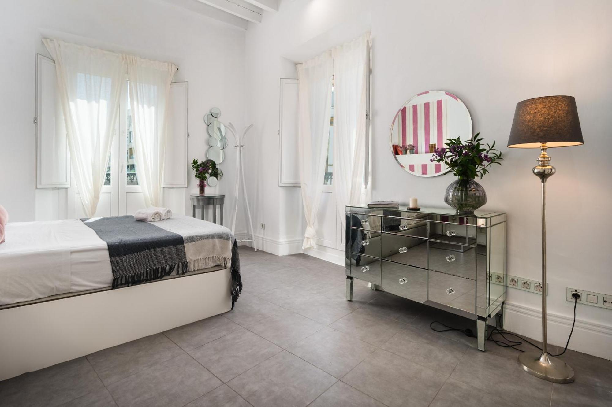 Premium Aft Magdalena Apartment Севиля Екстериор снимка