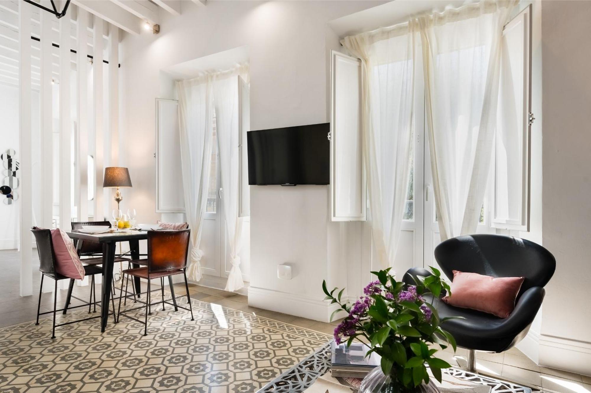 Premium Aft Magdalena Apartment Севиля Екстериор снимка