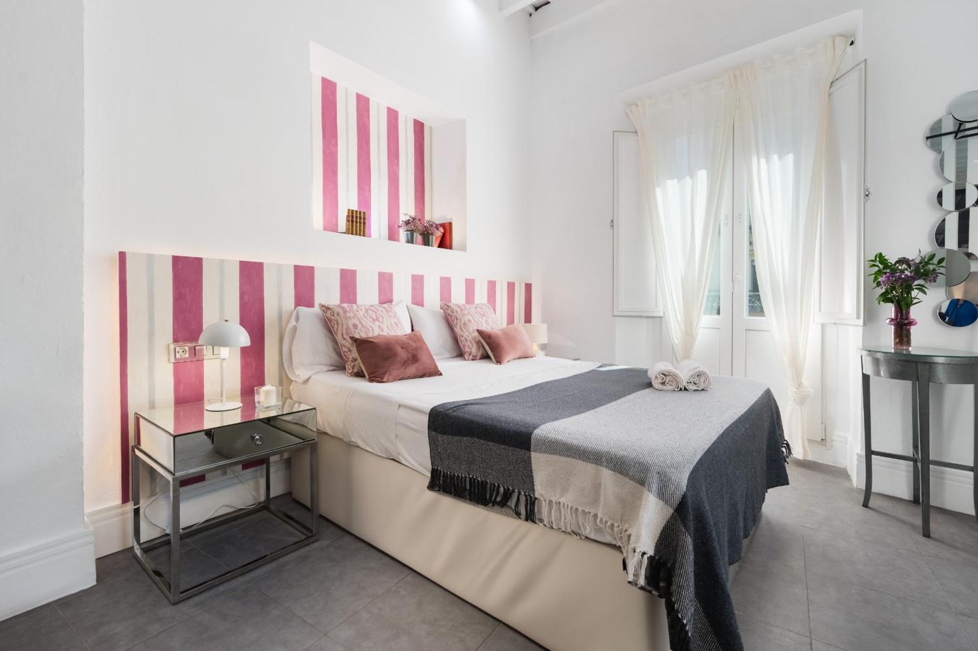 Premium Aft Magdalena Apartment Севиля Екстериор снимка
