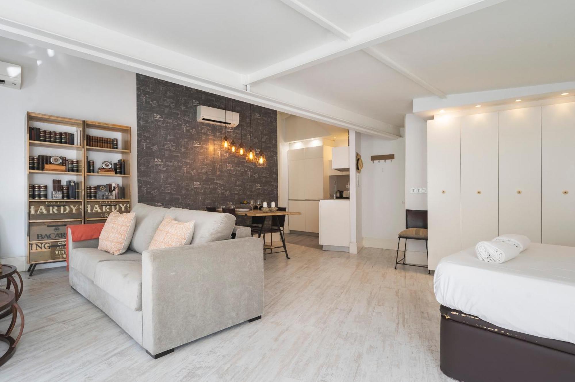 Premium Aft Magdalena Apartment Севиля Екстериор снимка