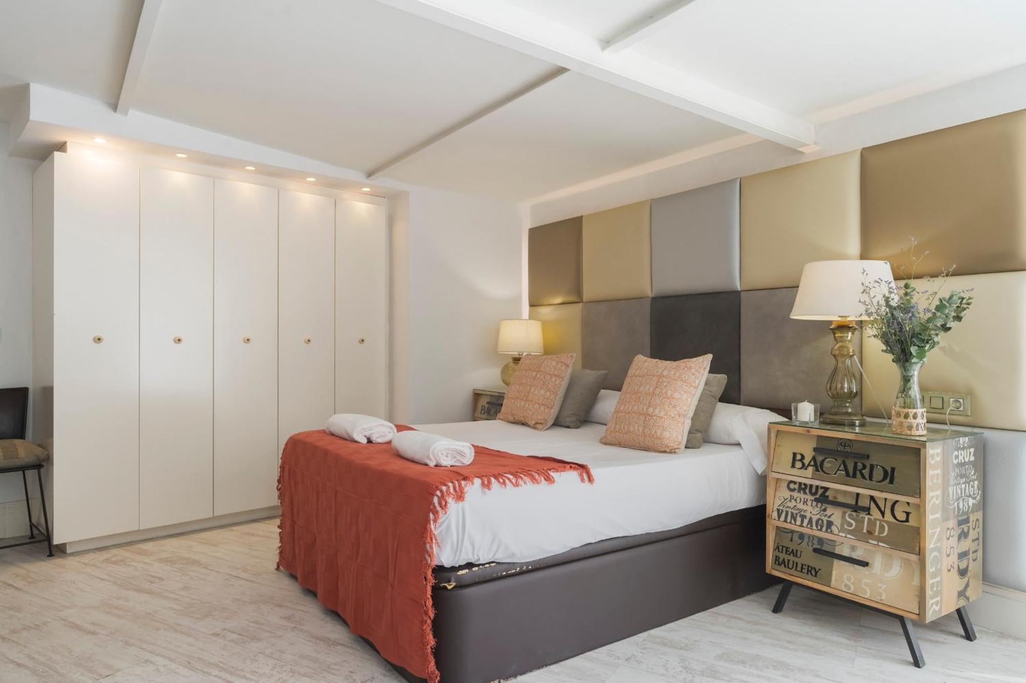 Premium Aft Magdalena Apartment Севиля Екстериор снимка