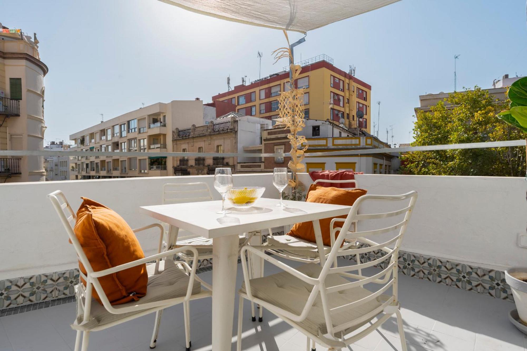 Premium Aft Magdalena Apartment Севиля Екстериор снимка